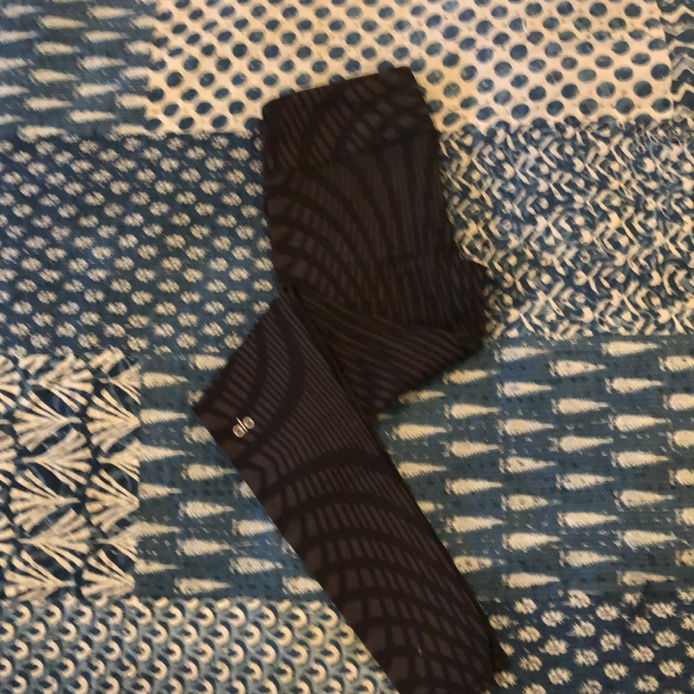 Alo airbrush leggings